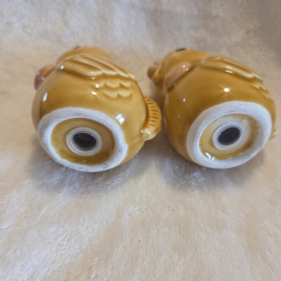 Vintage Cartoon Baby Chicken Salt and Pepper Shakers Ceramic - Picture 5 of 7